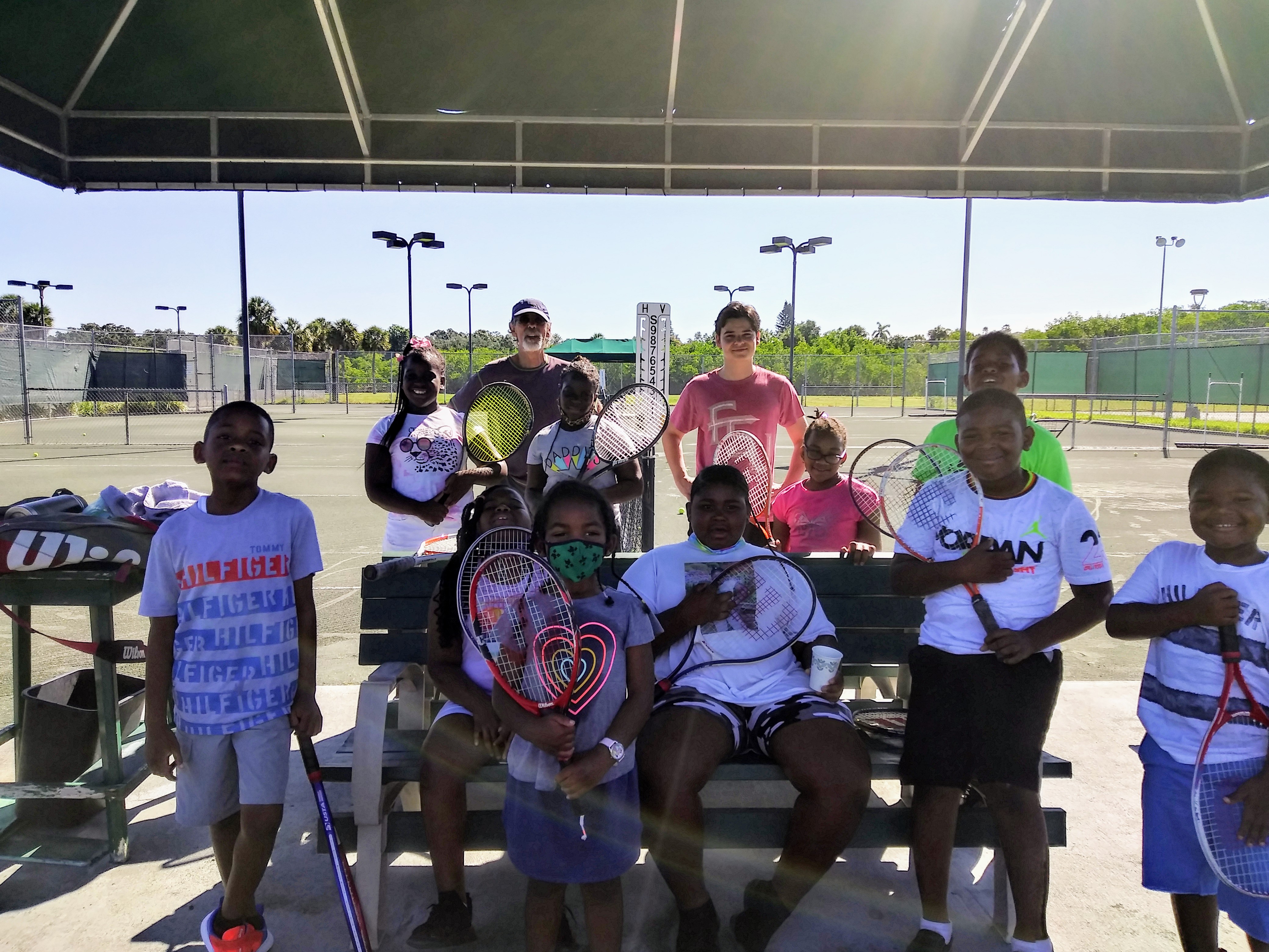 Group tennis
